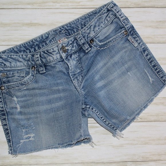 COPY - SILVER DISTRESSED CUT OFF JEAN SHORTS Size 29 - Picture 2 of 3